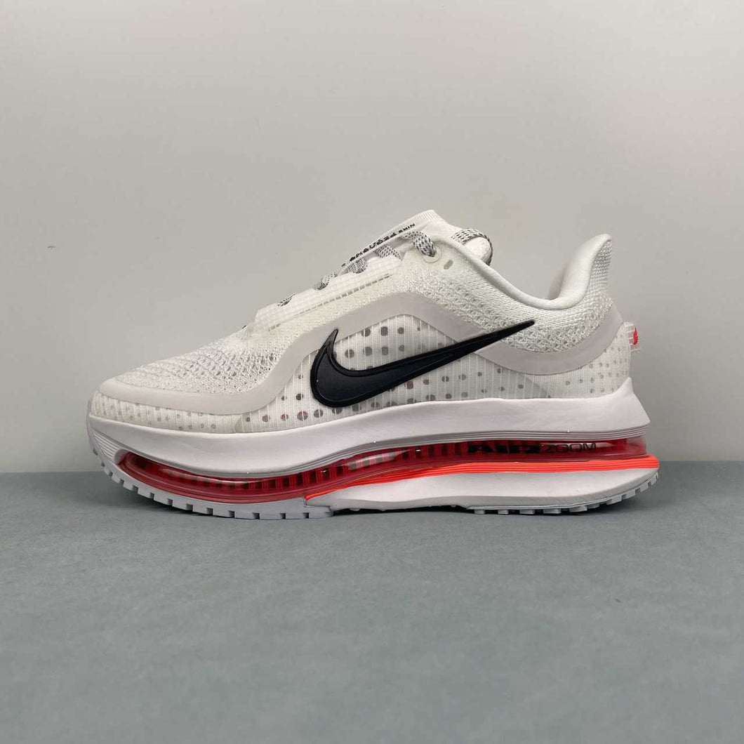 Pegasus Premium Summit White Bright Crimson HQ2592-101