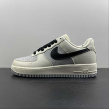 Cargar imagen en el visor de la galería, Air Force 1 07 Low Light Gray Black White TQ9685-785
