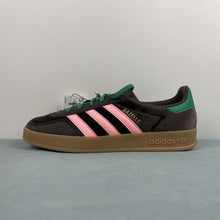 Cargar imagen en el visor de la galería, Adidas Gazelle Indoor Dark Brown Glow Pink Court Green JI2714
