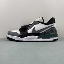 Cargar imagen en el visor de la galería, Air Jordan Legacy 312 Low Oxidized Green CD7069-131
