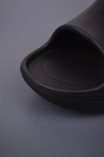 Cargar imagen en el visor de la galería, Nike ReactX Rejuven8 Slide Black White HV4479-001

