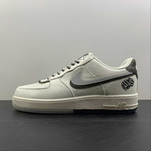Cargar imagen en el visor de la galería, Air Force 1 07 Low Dice God Cream Brown Gray CW1574-801
