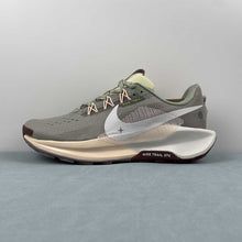 Cargar imagen en el visor de la galería, Nike Reactx Pegasus Trail 5 Jade Horizon Crimson Tint DV3865-300

