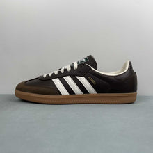 Cargar imagen en el visor de la galería, Adidas Samba OG Dark Brown Off White Gum JR0891
