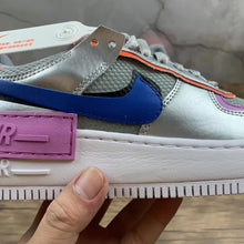 Cargar imagen en el visor de la galería, Air Force 1 Shadow Metallic Silver Fuchsia Glow CW6030-001
