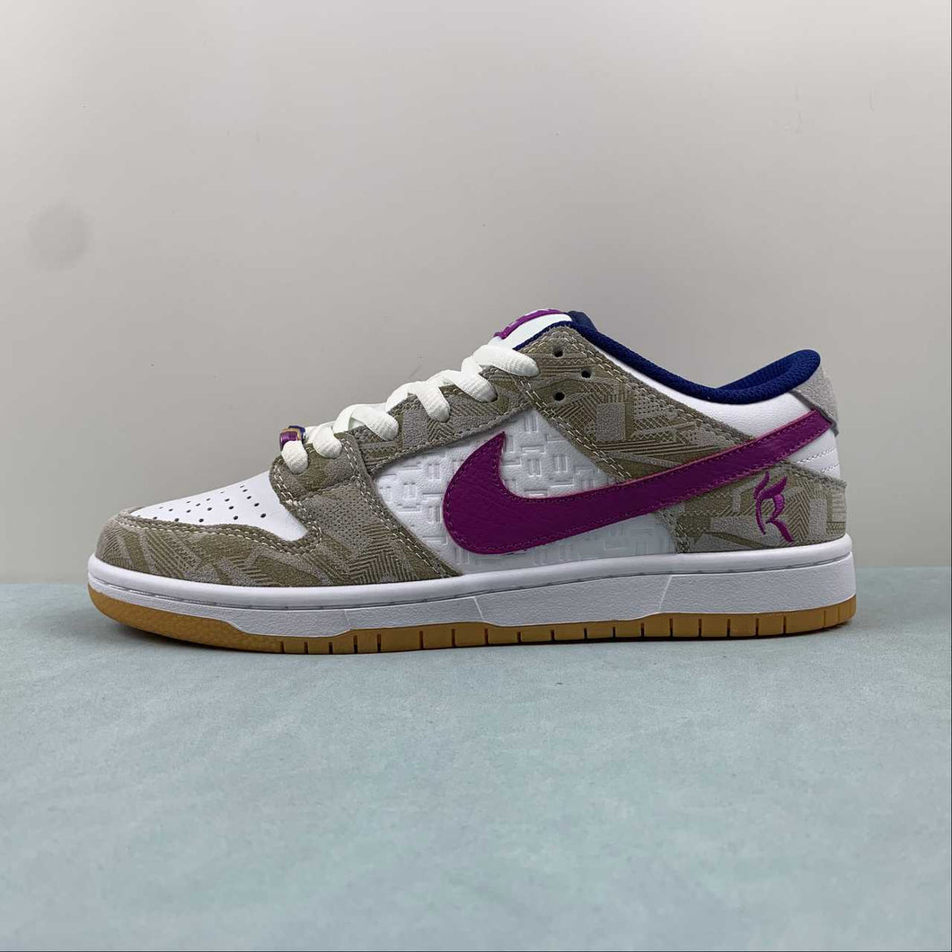 Rayssa Leal x SB Dunk Low Pure Platinum Deep Royal Blue Vivid Purple FZ5251-001