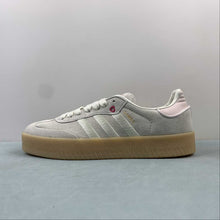 Cargar imagen en el visor de la galería, Adidas Samba Vegan Light Gray Pink Rubber ID1104
