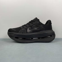 Cargar imagen en el visor de la galería, Nike Vomero Premium All Black HQ2050-735
