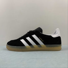 Cargar imagen en el visor de la galería, Adidas Gazelle Indoor Core Black Cloud White Gum HO6259
