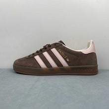 Cargar imagen en el visor de la galería, Adidas Gazelle Indoor Earth Strata Wonder Quartz JR2431
