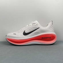Cargar imagen en el visor de la galería, Nike Zoom Vomero PLUS White Black Brigth Crimson HV8150-100
