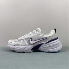 Cargar imagen en el visor de la galería, Nike V2k Run White Purple FD0736-109

