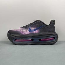 Cargar imagen en el visor de la galería, Nike Vomero Premium Differentiated Black Grey FN8453-029
