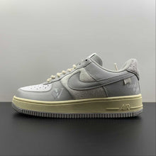 Cargar imagen en el visor de la galería, Air Force 1 07 Low Light Smoke Gray White DO5220-166
