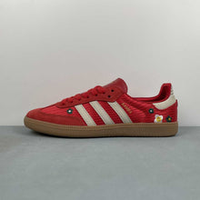Cargar imagen en el visor de la galería, Liberty London x Adidas Samba OG Red Floral IH9056
