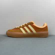 Cargar imagen en el visor de la galería, Bad Bunny x Adidas Gazelle Indoor Santurce JS5050
