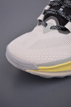 Cargar imagen en el visor de la galería, Nike Reactx Pegasus Trail 5 AGC Off-White Brown Yellow HV8121-137
