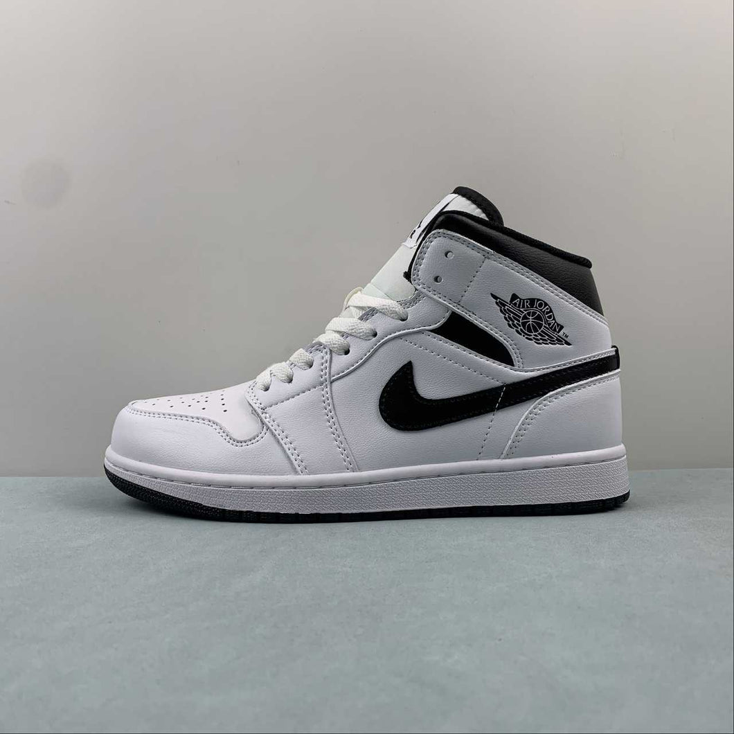 Air Jordan 1 Mid White Black DQ8426-132