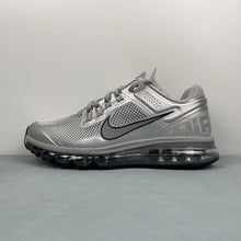 Cargar imagen en el visor de la galería, Nike Air Max 2013 Metallic Silver Black HQ3025-001
