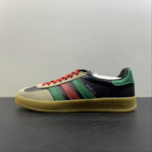 Cargar imagen en el visor de la galería, Adidas x Gucci Gazelle Black Green Red Leather
