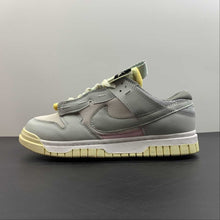 Cargar imagen en el visor de la galería, Air Dunk 3.0 Remastered Medium Olive DV0821-100
