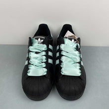 Cargar imagen en el visor de la galería, Adidas Superstar 2 Core Black Ash Blue Core Black JH9977
