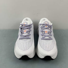 Cargar imagen en el visor de la galería, Nike Journey Run Summit White Barely Grape FJ7765-100
