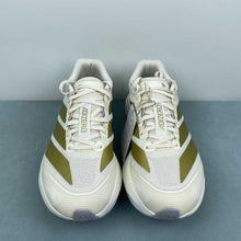 Cargar imagen en el visor de la galería, Adizero Boston 13 Chalk White Gold Metallic Halo Silver JS4947
