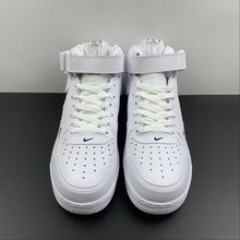 Cargar imagen en el visor de la galería, Air Force 1 07 Mid LV8 Utility Shadow Gray White Black CV3039-108
