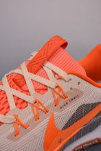 Cargar imagen en el visor de la galería, Nike Reactx Pegasus Trail 5 Next Nature Grey Orange Black DV3865-620
