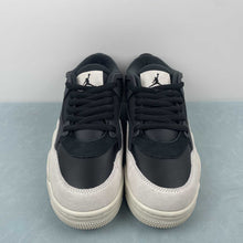 Cargar imagen en el visor de la galería, Air Jordan 4 RM Black Light Bone FQ7939-001
