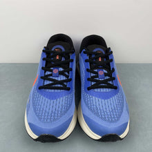 Cargar imagen en el visor de la galería, Nike Journey Run Deep Royal Astronomy Blue Pale Ivory Hyper Crimson FN0228-400
