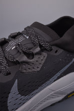 Cargar imagen en el visor de la galería, Nike ACG Zegama Black Gray HV8113-005
