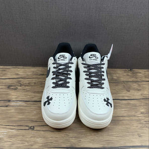 Chrome Hearts x Air Force 1 07 Low Rice White Black DM0119-422