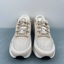 Cargar imagen en el visor de la galería, Nike Journey Run Pale Ivory Dark Raisin FJ7765-106
