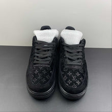 Cargar imagen en el visor de la galería, LV x Air Force 1 07 Low Black Metallic Gold LD0212
