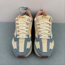 Cargar imagen en el visor de la galería, Air Max Dawn Coconut Milk University Gold DV1488-172
