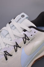 Cargar imagen en el visor de la galería, Nike Reactx Pegasus Trail 5 Next Nature Ivory Light Blue DV3865-103
