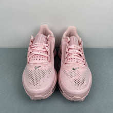 Cargar imagen en el visor de la galería, Pegasus Premium Atmosphere Red Stardust Metallic Silver Black HQ2593-601
