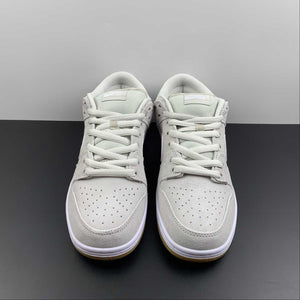 SB Dunk Low Grey White Brown 304292-106