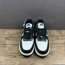 Cargar imagen en el visor de la galería, Air Force 1 07 Low QS White Black CT7875-995
