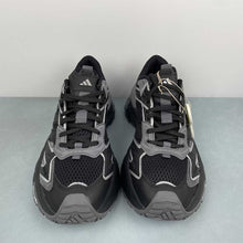Cargar imagen en el visor de la galería, Adidas XLG STORM EDGE Black Silver Metallic Grey KK1001
