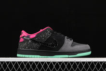 Cargar imagen en el visor de la galería, Dunk Low Premium SB Ae Quickstrike Premier Northern Lights Frc Mint Pink Anthrect Crystal Black 724183-063
