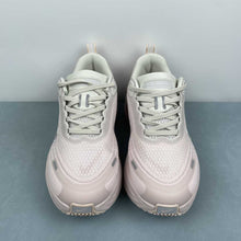 Cargar imagen en el visor de la galería, Nike Zoom Vomero PLUS Gilt Red Phamton-Light Bohe HV8154-603
