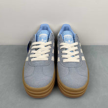 Cargar imagen en el visor de la galería, Adidas Gazelle Bold Clear Sky Cream White Gold Metallic JQ7776

