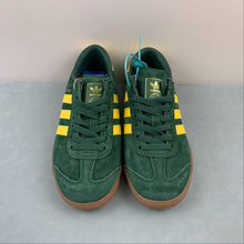 Cargar imagen en el visor de la galería, Adidas Hamburg Collegiate Green Gold GW5752
