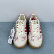 Cargar imagen en el visor de la galería, Adidas Samba OG x Liberty London Cream White Better Scarlet JR8841
