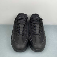 Cargar imagen en el visor de la galería, Air Max 95 Essential Triple Black CI3705-001
