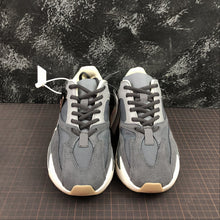 Cargar imagen en el visor de la galería, Adidas Yeezy Boost 700 Magnet FV9922
