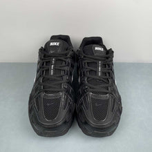 Cargar imagen en el visor de la galería, Nike P-6000 Black Black Black White HF1052-010
